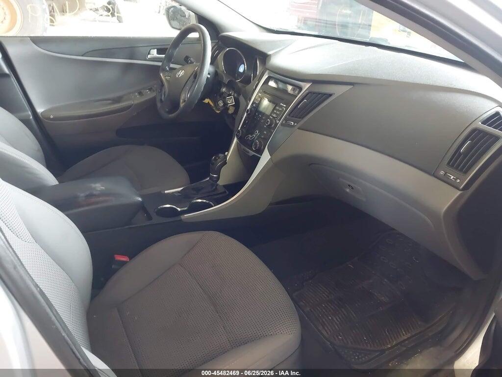 5NPEB4AC8BH093632 2011 HYUNDAI SONATA photo no. 5