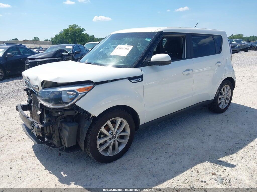 KNDJP3A54K7005806 2019 KIA SOUL photo no. 2