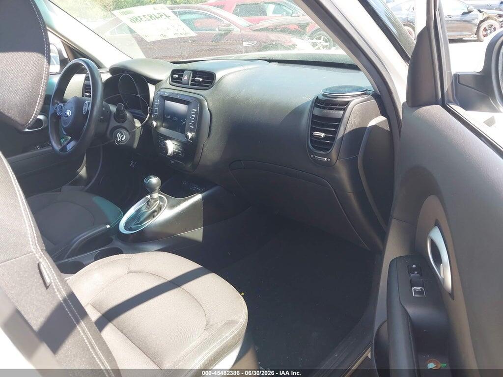 KNDJP3A54K7005806 2019 KIA SOUL photo no. 5