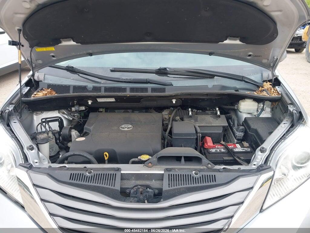 5TDYK3DC6BS152853 2011 TOYOTA SIENNA photo no. 10