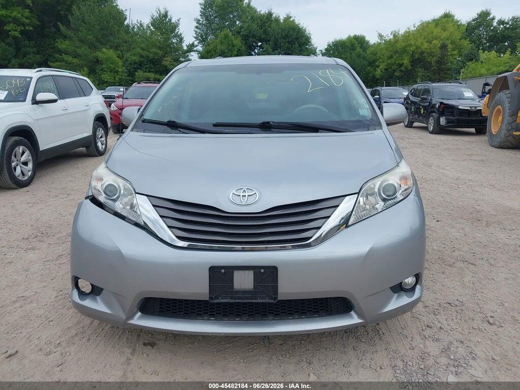 5TDYK3DC6BS152853 2011 TOYOTA SIENNA photo no. 12