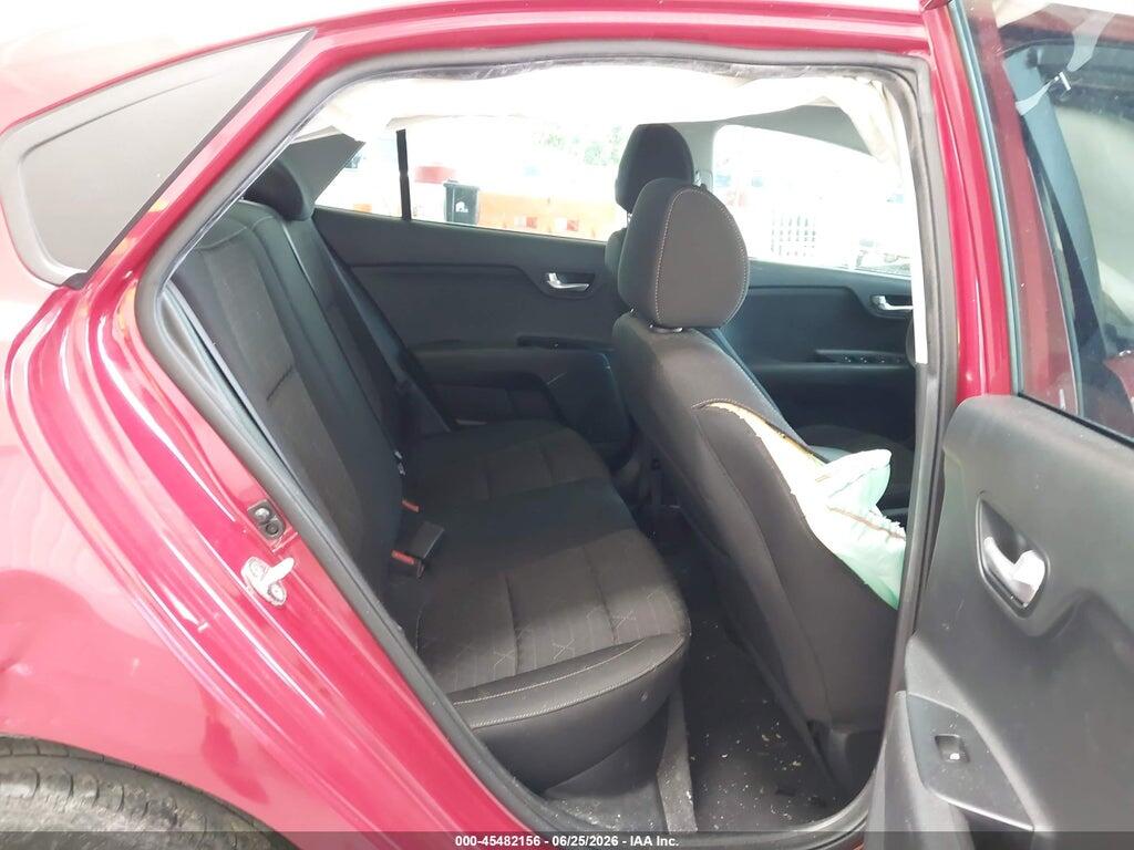 3KPA24AD4NE496040 2022 KIA RIO photo no. 8