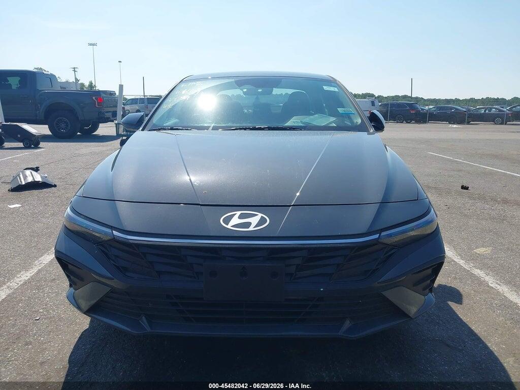 KMHLM4DG0SU936479 2025 HYUNDAI ELANTRA photo no. 12