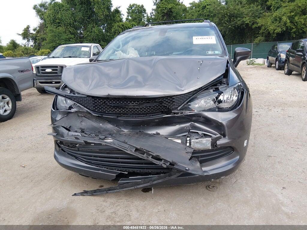 2C4RC1DG9LR181976 2020 CHRYSLER VOYAGER photo no. 12