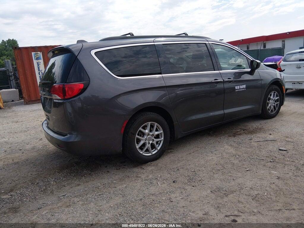 2C4RC1DG9LR181976 2020 CHRYSLER VOYAGER photo no. 4