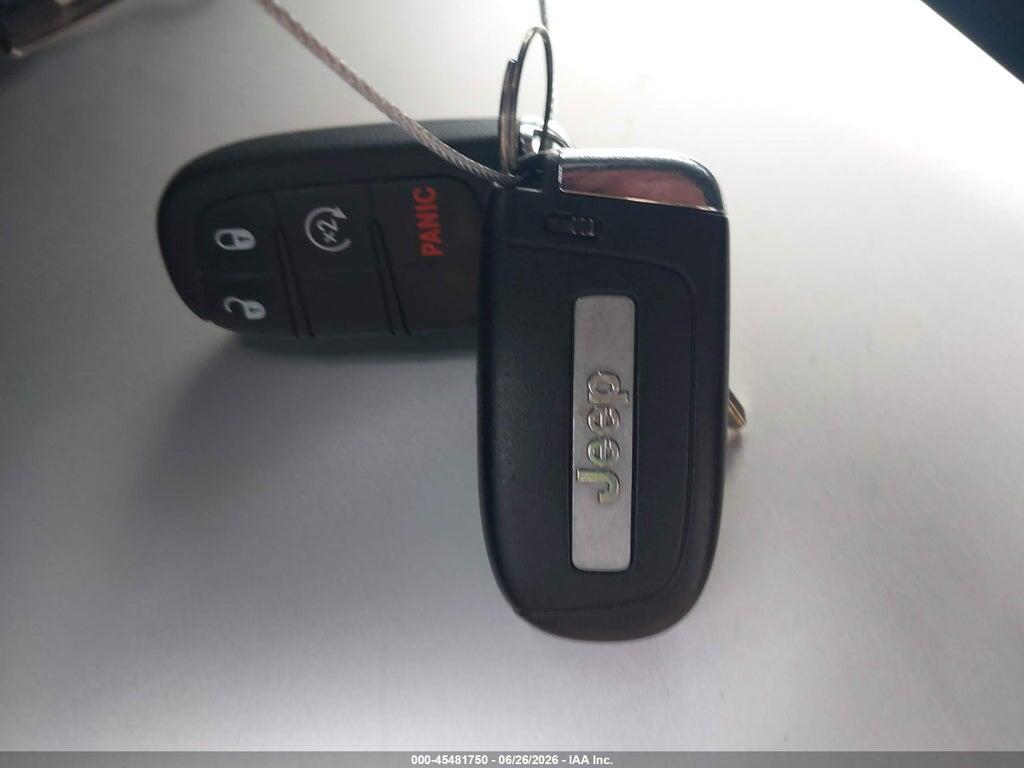ZACNJCBB8MPM52388 2021 JEEP RENEGADE photo no. 11