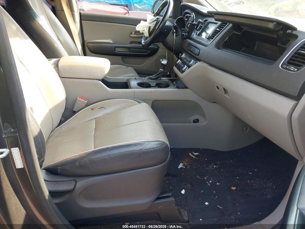 KNDMB5C19H6333089 2017 KIA SEDONA photo no. 5