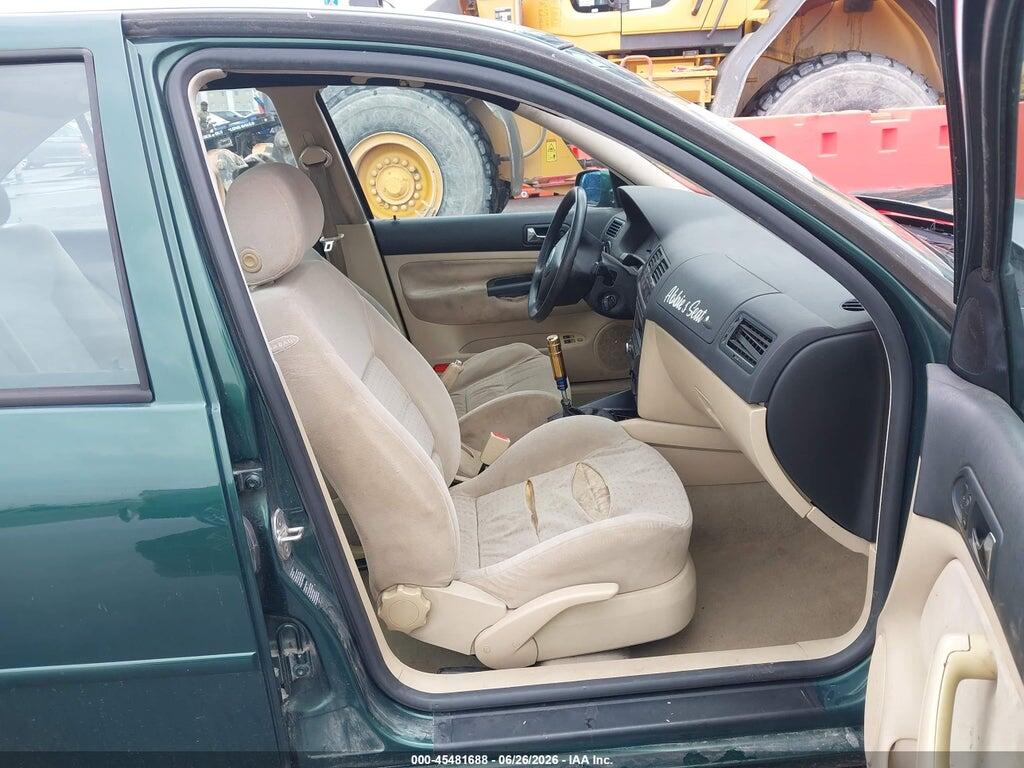 3VWSA29M6YM088386 2000 VOLKSWAGEN JETTA photo no. 5