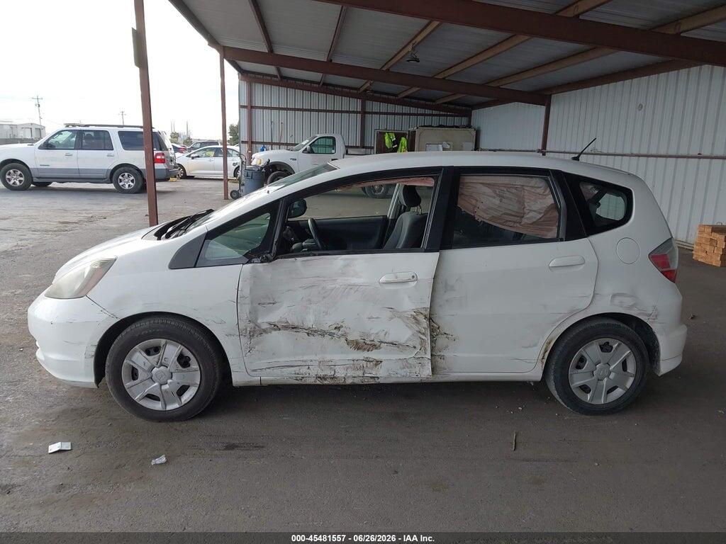 JHMGE8G30DC047689 2013 HONDA FIT photo no. 6