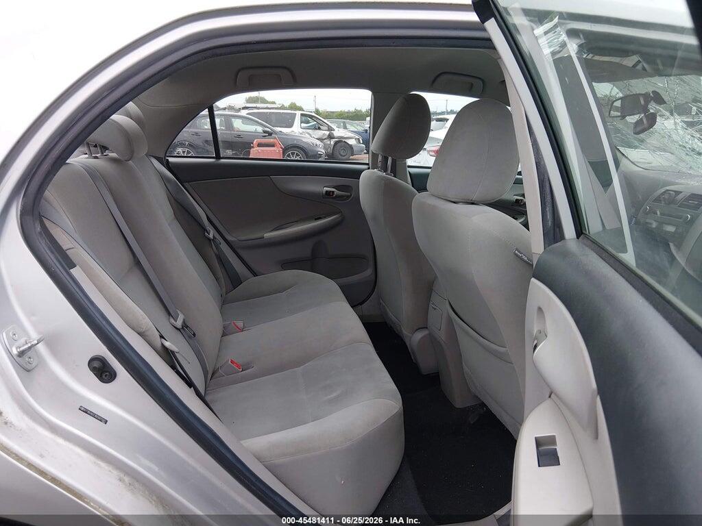 2T1BU4EE1BC667581 2011 TOYOTA COROLLA photo no. 8