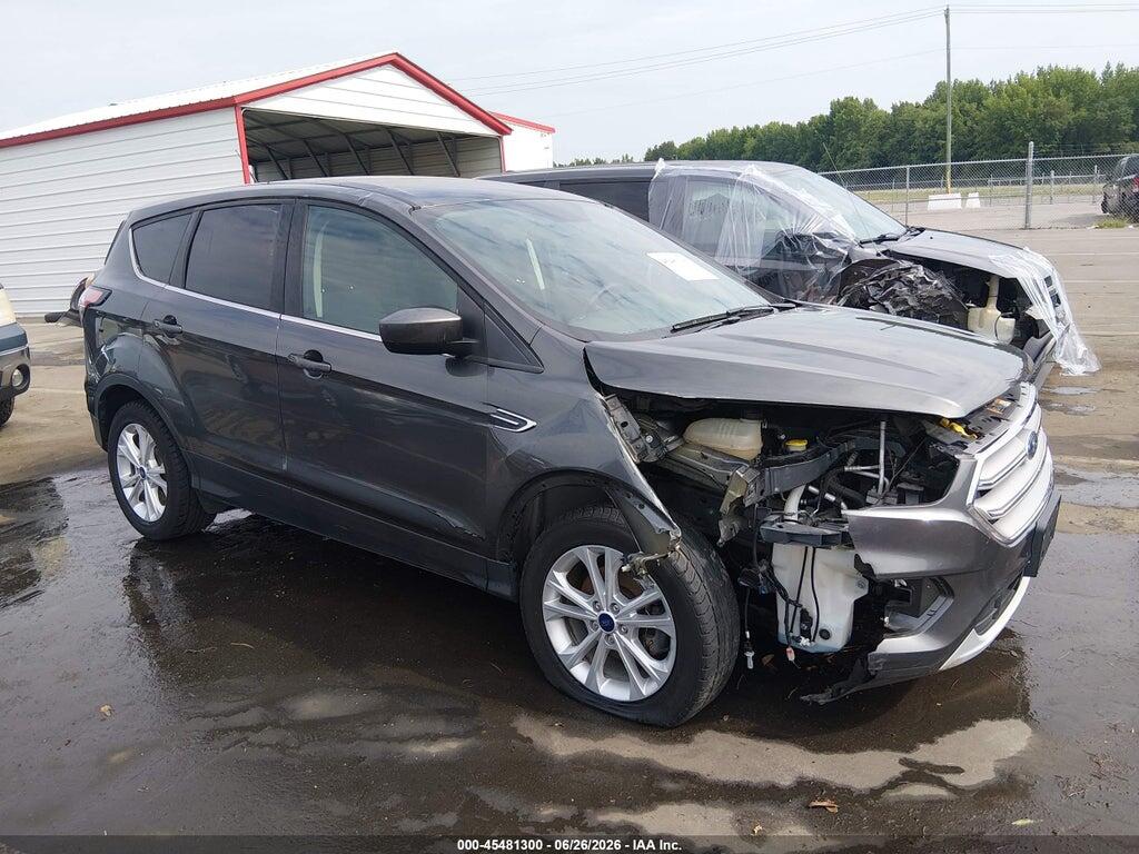 1FMCU0GD3HUC93757 2017 FORD ESCAPE photo no. 1
