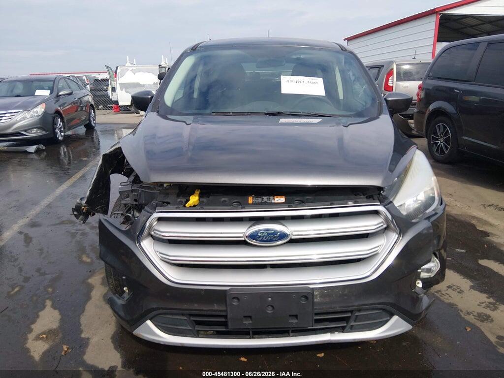 1FMCU0GD3HUC93757 2017 FORD ESCAPE photo no. 12