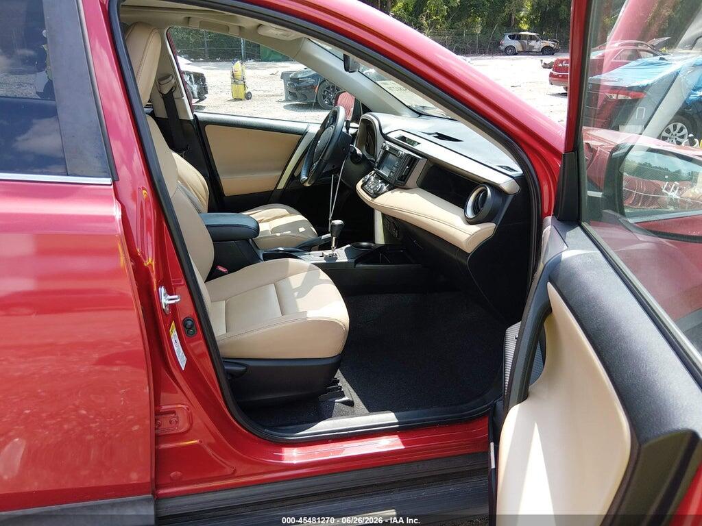 2T3YFREV4FW227318 2015 TOYOTA RAV4 photo no. 5