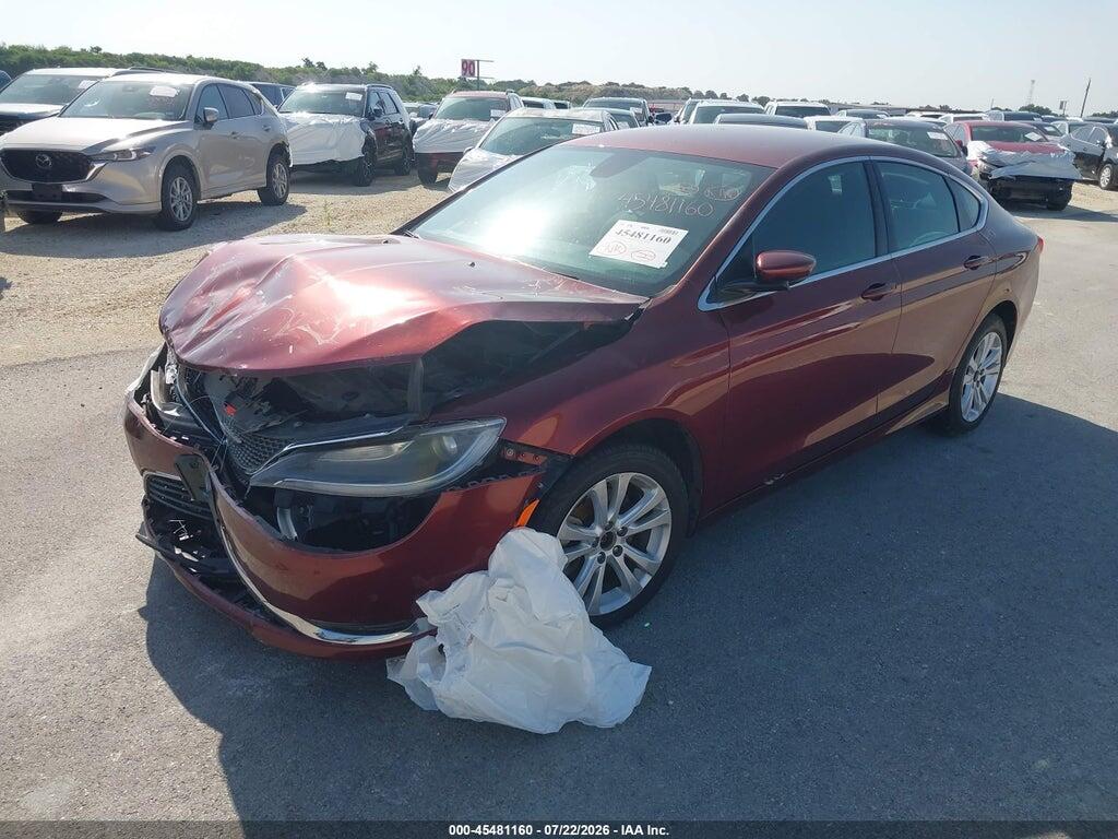 1C3CCCAB2FN578235 2015 CHRYSLER 200 photo no. 2
