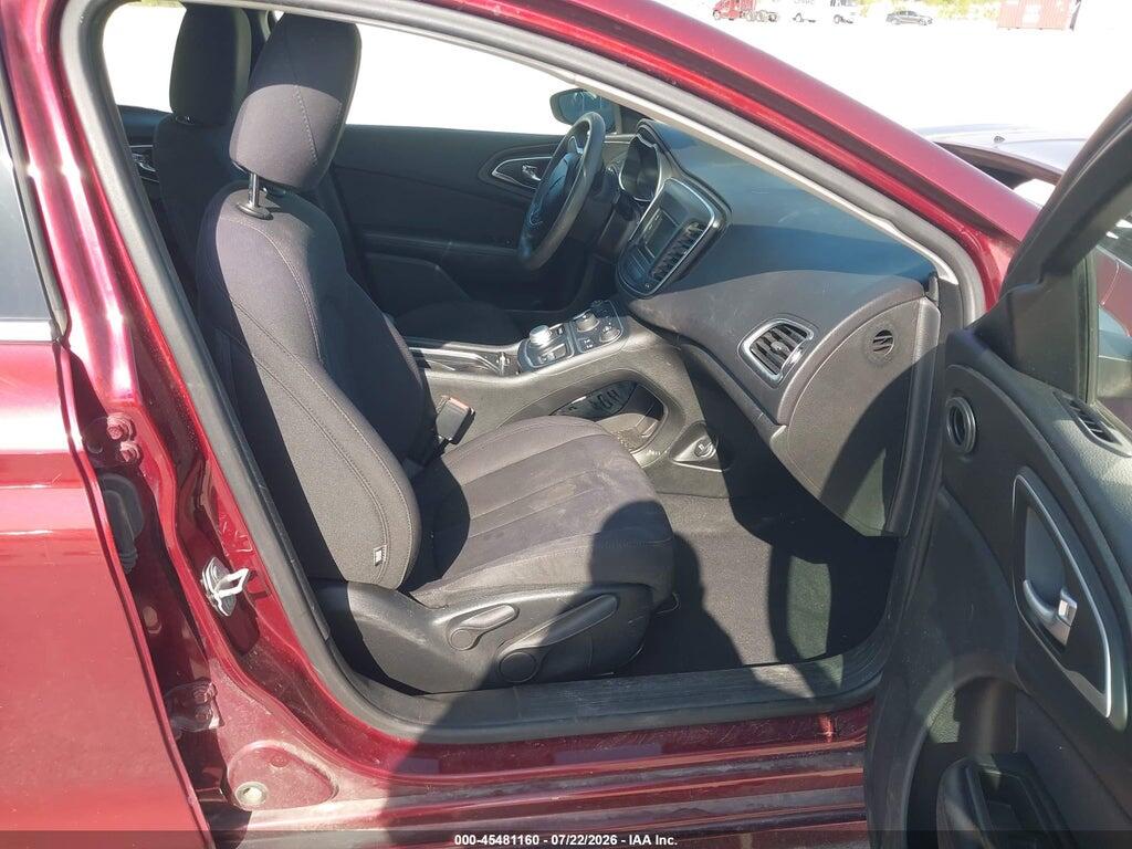 1C3CCCAB2FN578235 2015 CHRYSLER 200 photo no. 5