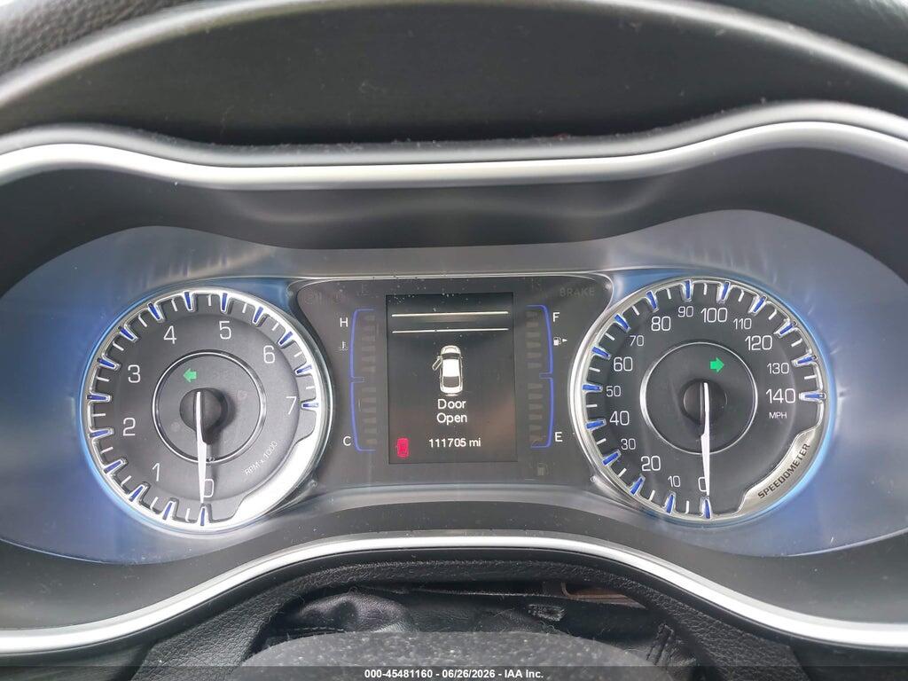 1C3CCCAB2FN578235 2015 CHRYSLER 200 photo no. 7