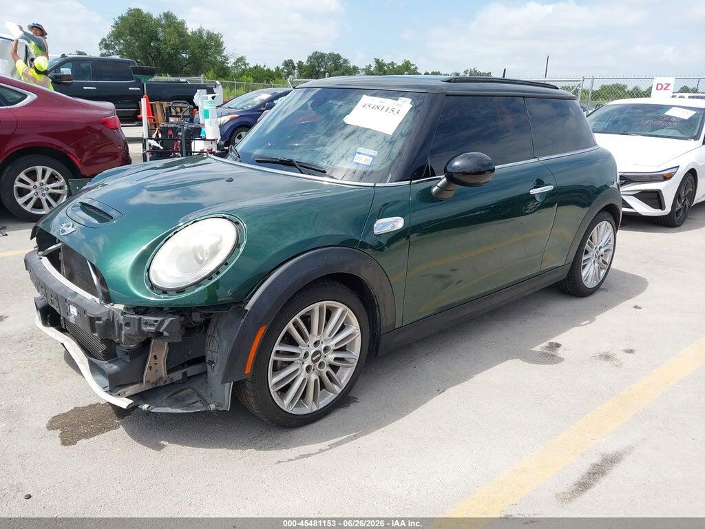 WMWXP7C56G2A44044 2016 MINI HARDTOP photo no. 2