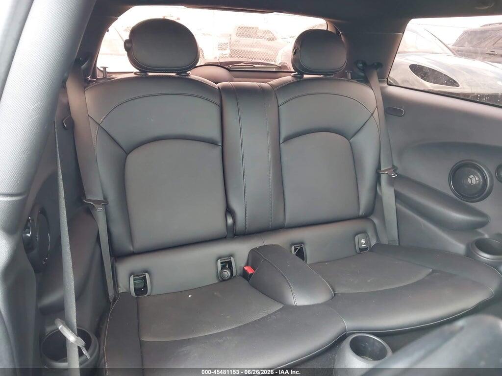 WMWXP7C56G2A44044 2016 MINI HARDTOP photo no. 8