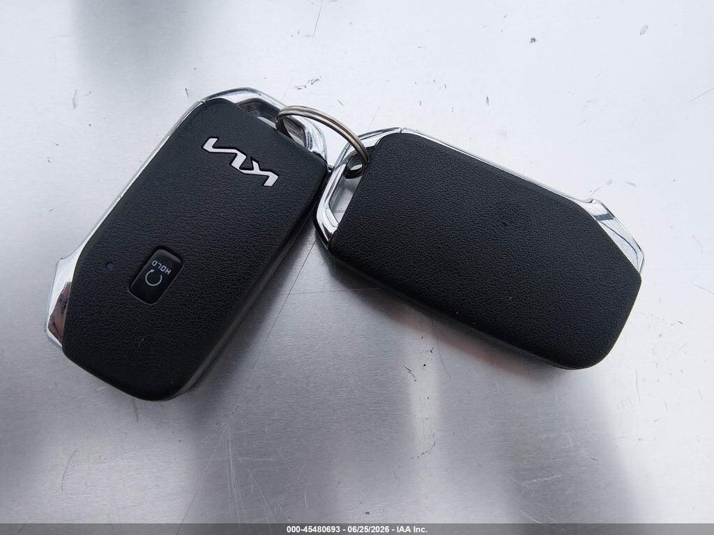 KNDCT3LE5P5035448 2023 KIA NIRO photo no. 11