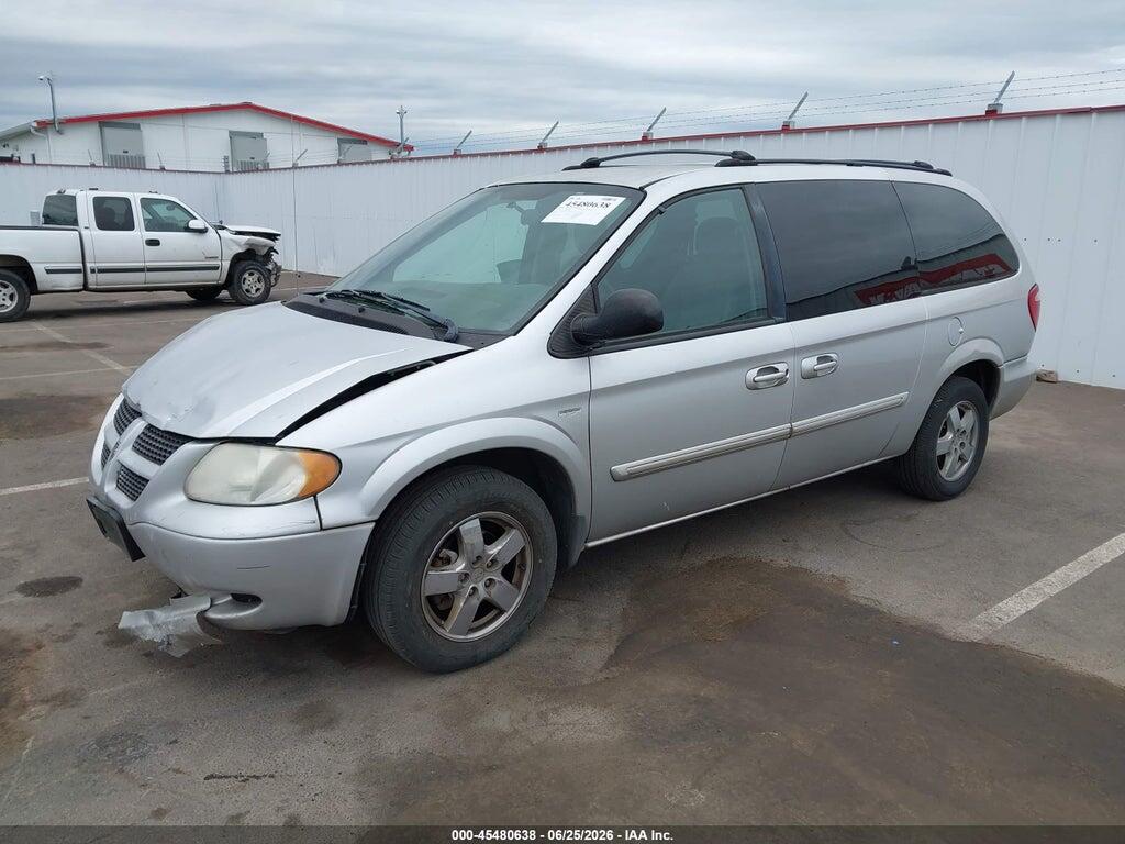 1D4GP24RX4B575301 2004 DODGE GRAND CARAVAN photo no. 2