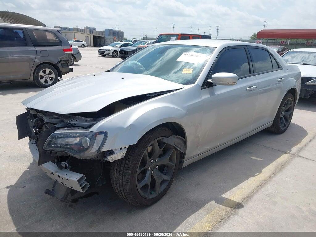 2C3CCABG9MH595862 2021 CHRYSLER 300 photo no. 2