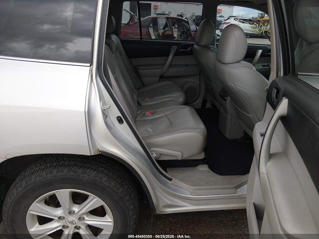 5TDBK3EH2CS118359 2012 TOYOTA HIGHLANDER photo no. 8