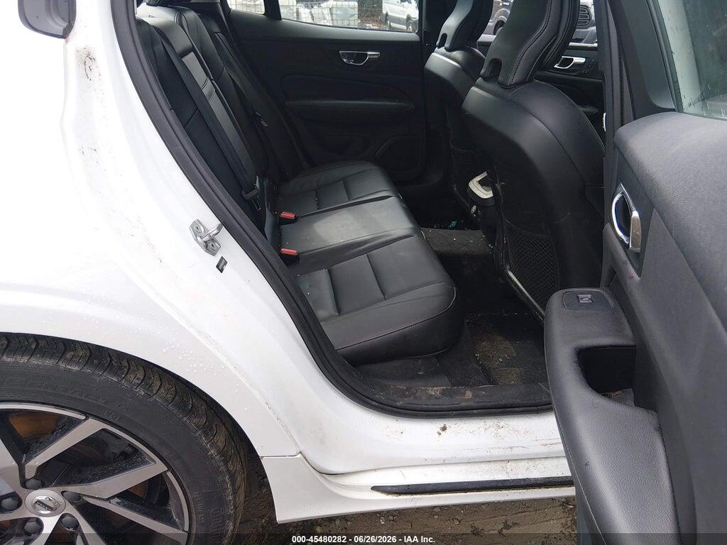 7JRA22TK8LG046910 2020 VOLVO S60 photo no. 8