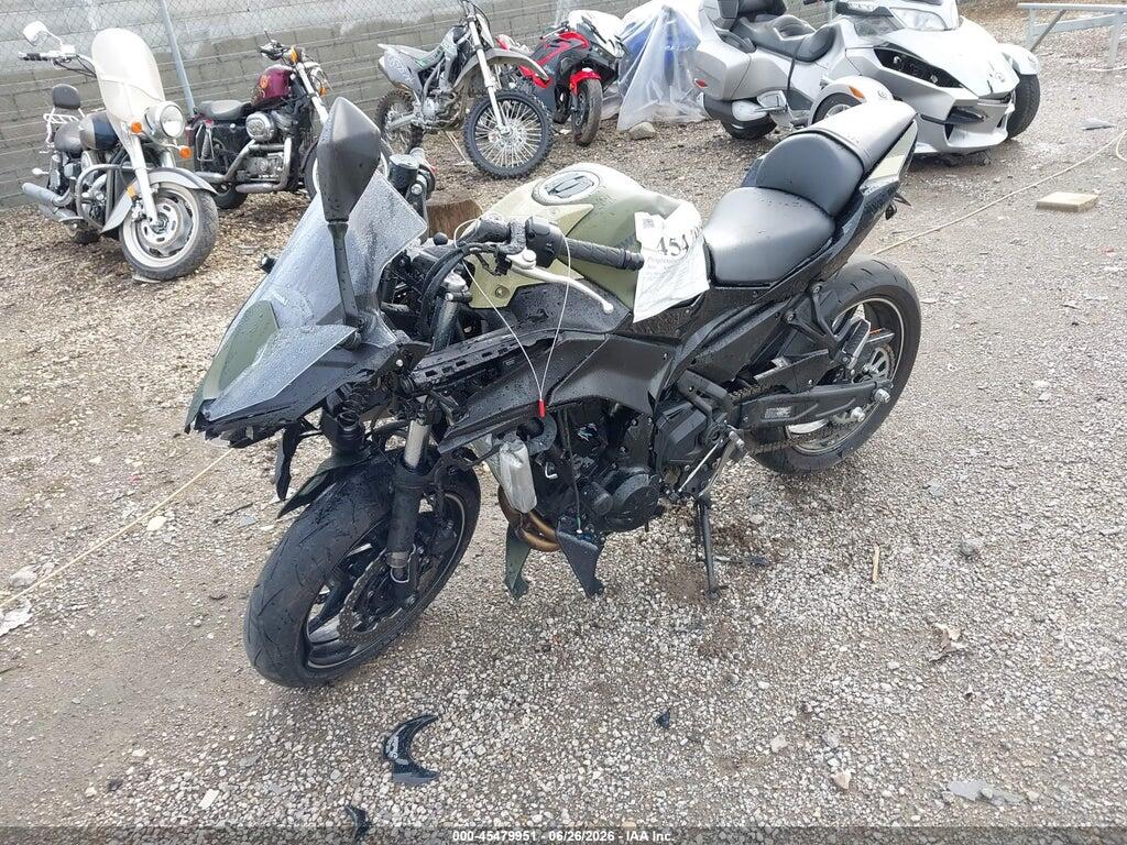 ML5EXER1XRDAD5024 2024 KAWASAKI EX650 photo no. 2
