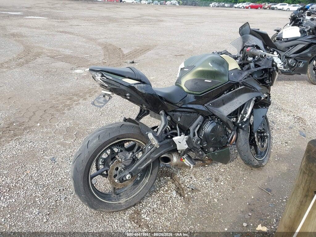 ML5EXER1XRDAD5024 2024 KAWASAKI EX650 photo no. 4