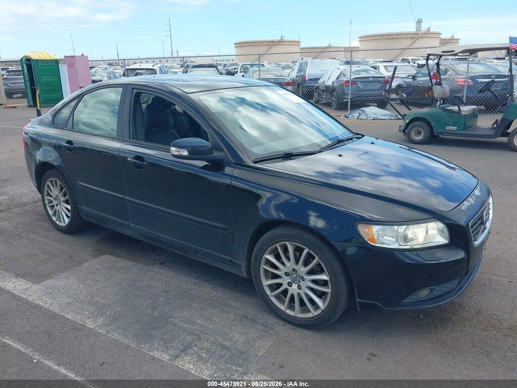 YV1672MSXB2536260 2011 VOLVO S40 photo no. 1