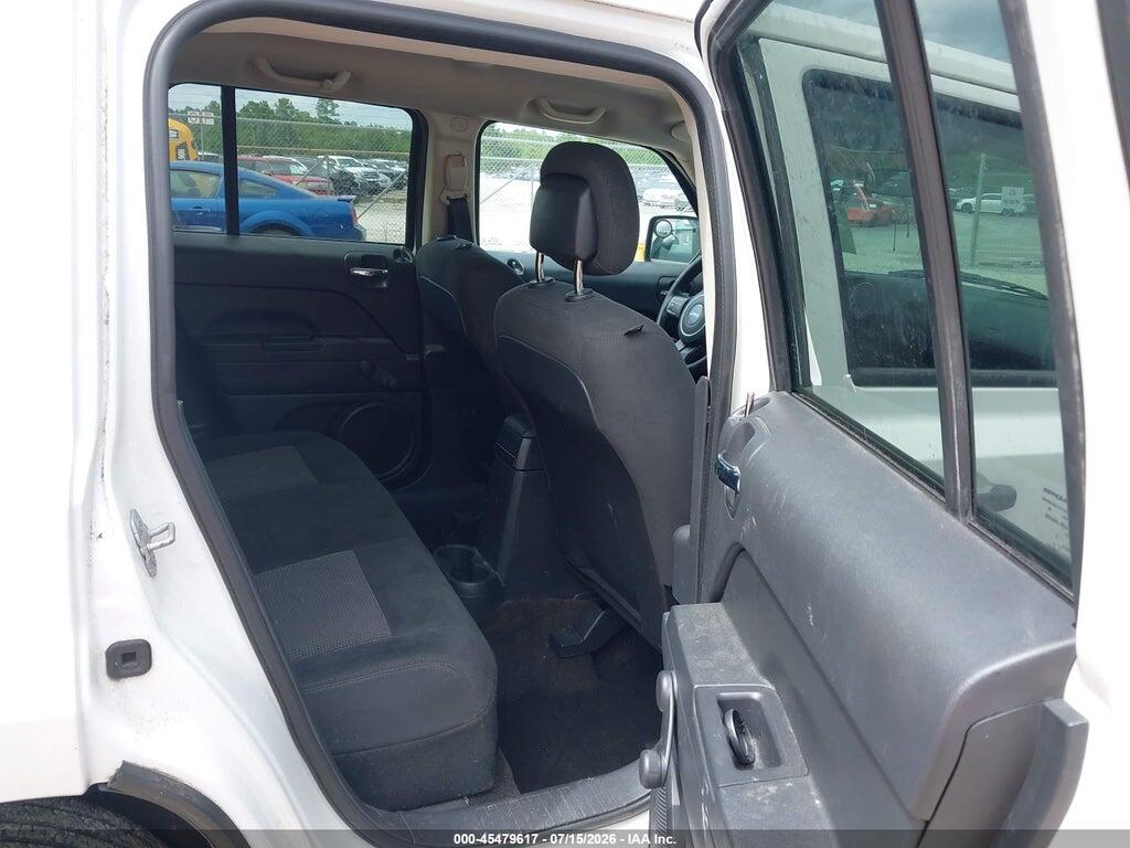 1C4NJPBB8ED925717 2014 JEEP PATRIOT photo no. 8