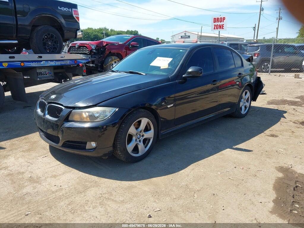 WBAPK7C59BF087449 2011 BMW 328I photo no. 2