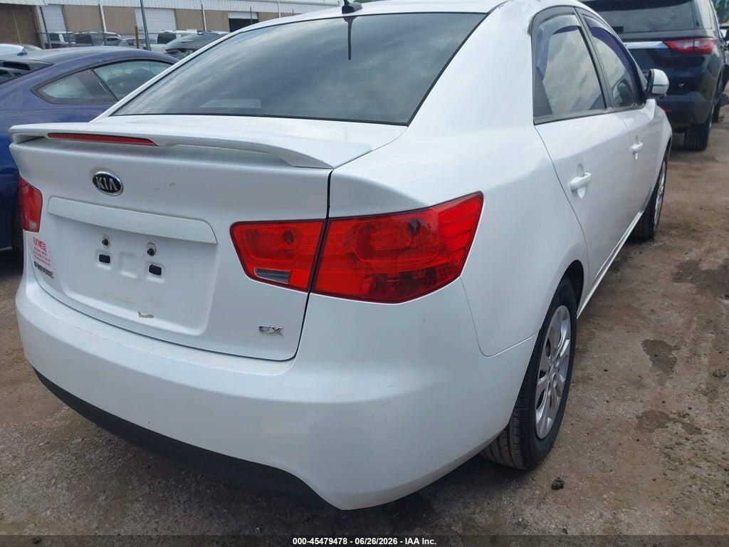 KNAFU4A20D5725108 2013 KIA FORTE photo no. 4