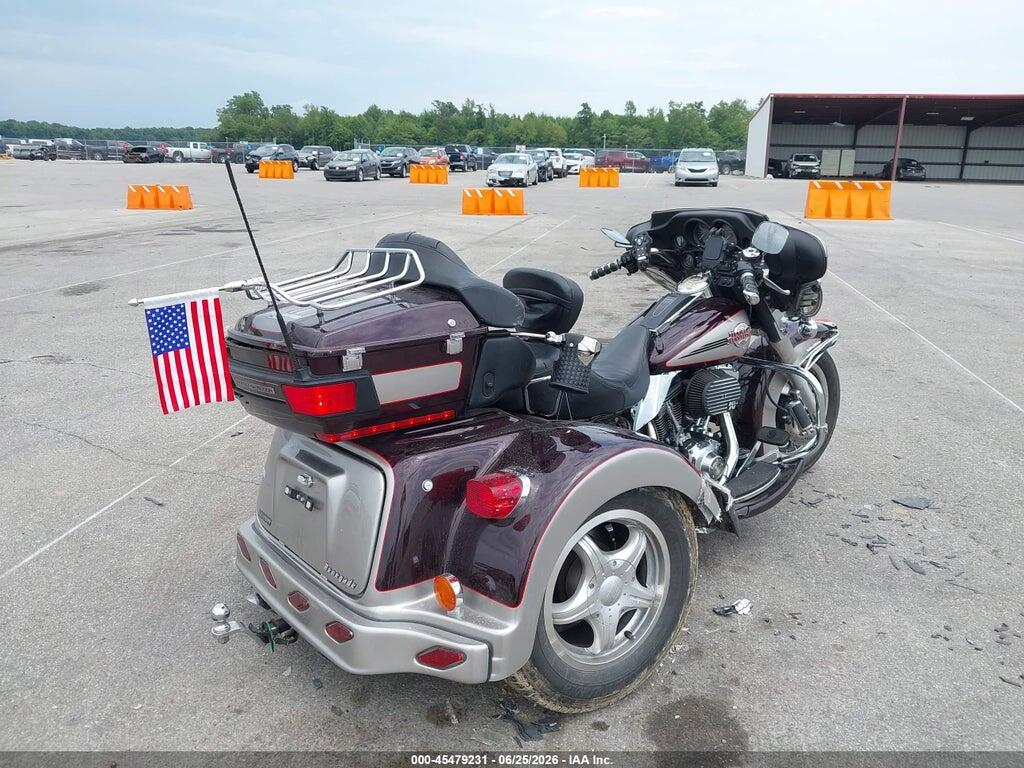 1HD1FC4167Y618456 2007 HARLEY-DAVIDSON FLHTCUI photo no. 4
