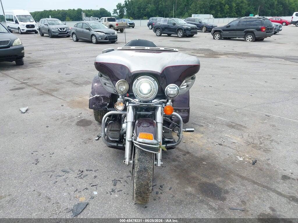 1HD1FC4167Y618456 2007 HARLEY-DAVIDSON FLHTCUI photo no. 5