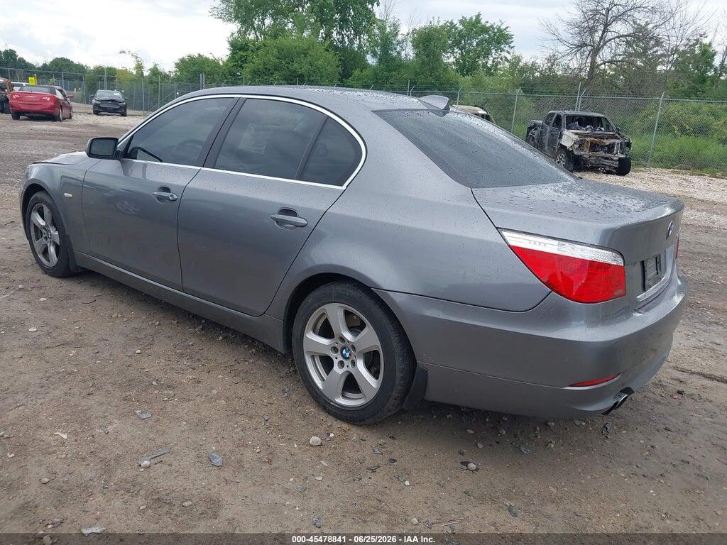 WBANV93598CW56451 2008 BMW 535XI photo no. 3