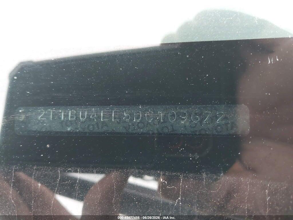 2T1BU4EE5DC109672 2013 TOYOTA COROLLA photo no. 9