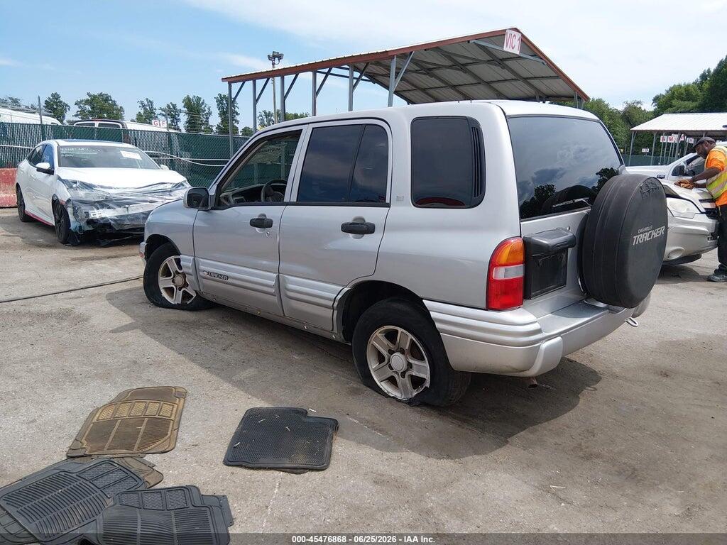 2CNBJ634X36935265 2003 CHEVROLET TRACKER photo no. 3