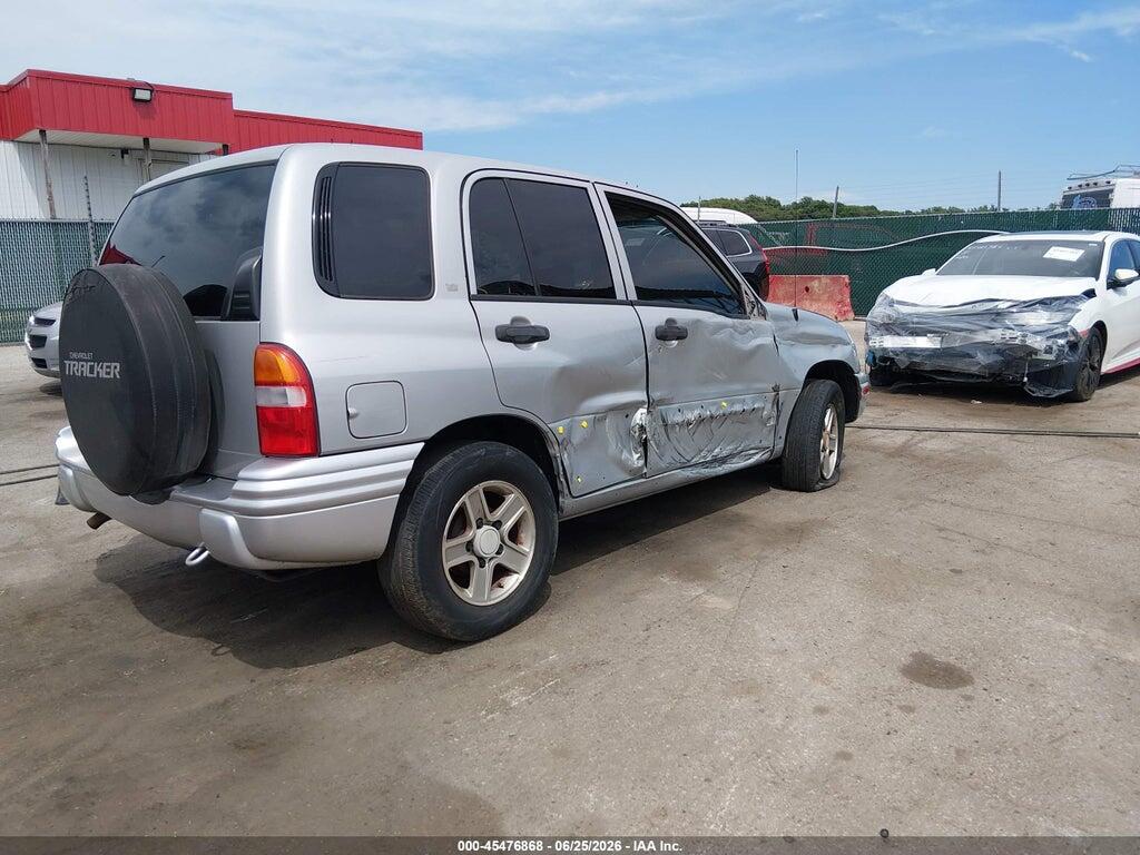 2CNBJ634X36935265 2003 CHEVROLET TRACKER photo no. 4