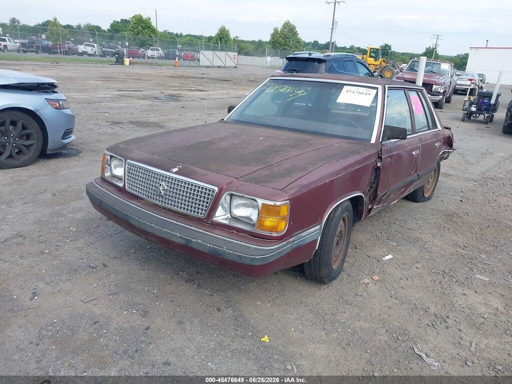 3P3BK46K8KT007996 1989 PLYMOUTH RELIANT photo no. 2