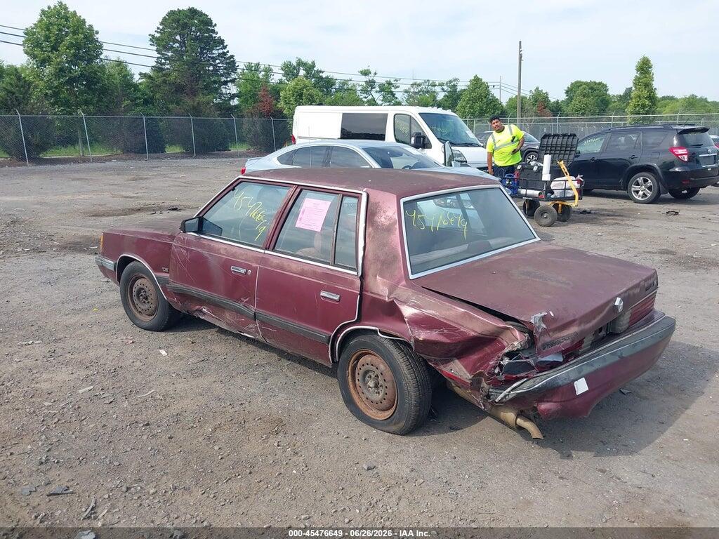 3P3BK46K8KT007996 1989 PLYMOUTH RELIANT photo no. 3