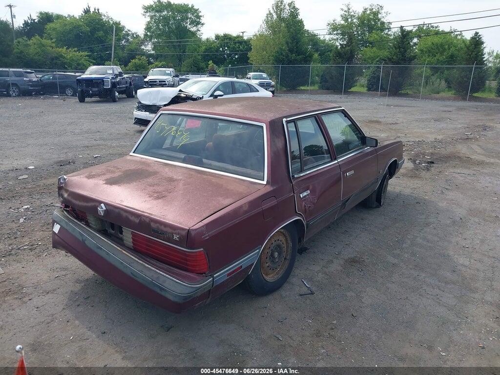 3P3BK46K8KT007996 1989 PLYMOUTH RELIANT photo no. 4