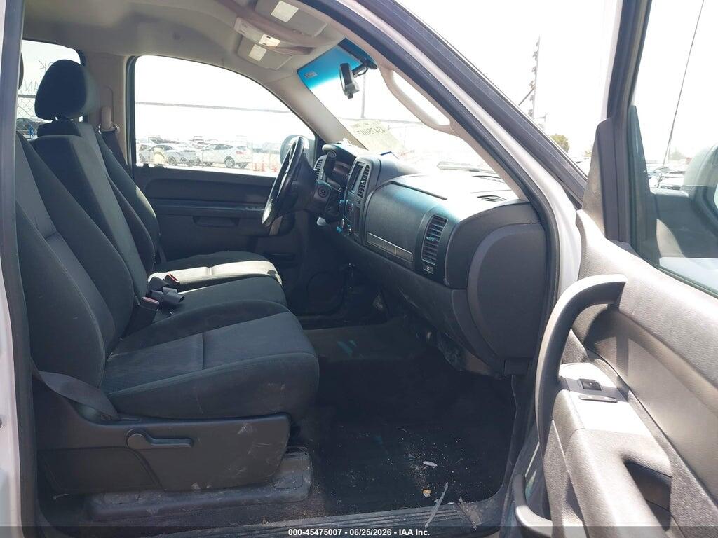 3GCRKSE33AG231584 2010 CHEVROLET SILVERADO 1500 photo no. 5