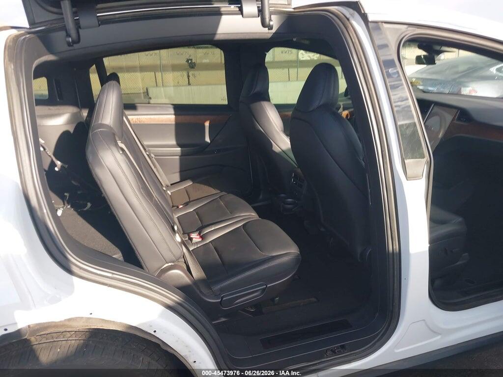 5YJXCAE25LF286018 2020 TESLA MODEL X photo no. 8