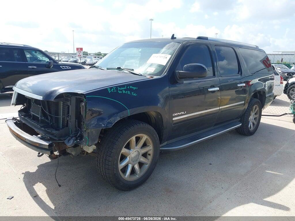 1GKS1MEF3CR141353 2012 GMC YUKON XL 1500 photo no. 2