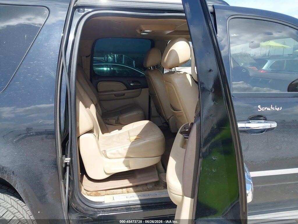 1GKS1MEF3CR141353 2012 GMC YUKON XL 1500 photo no. 8
