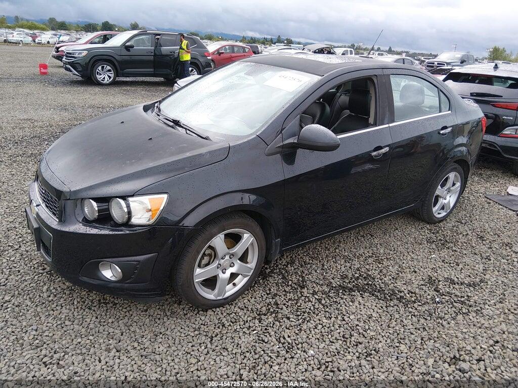 1G1JE5SB2D4157070 2013 CHEVROLET SONIC photo no. 2