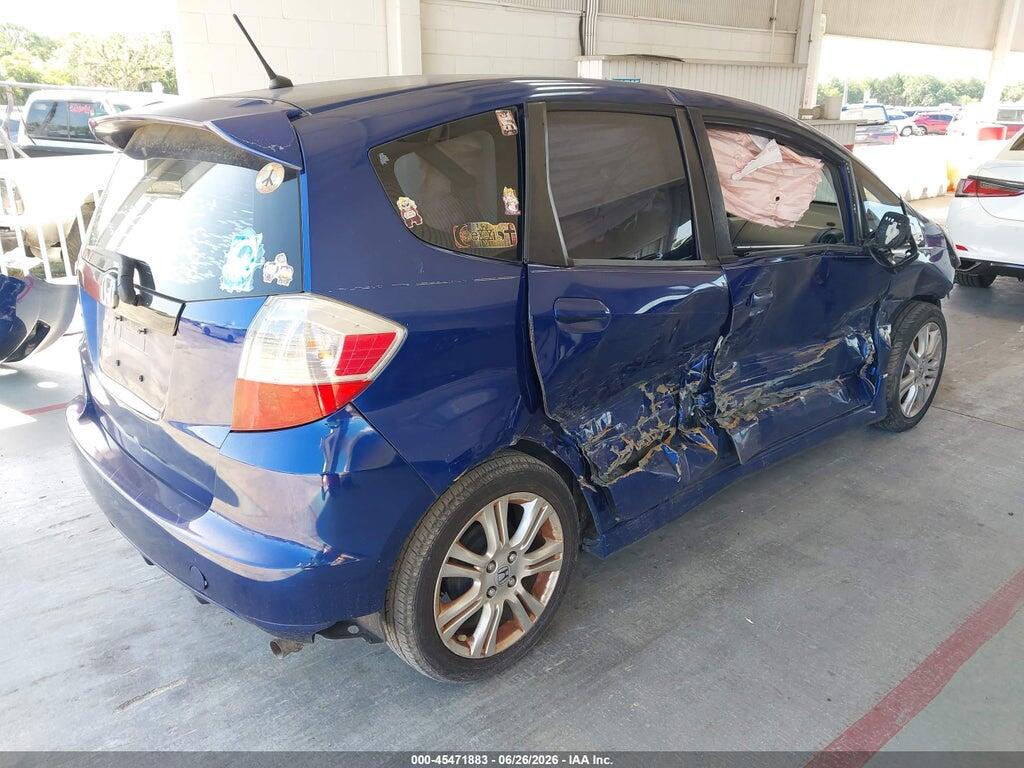 JHMGE8H46AC006745 2010 HONDA FIT photo no. 4