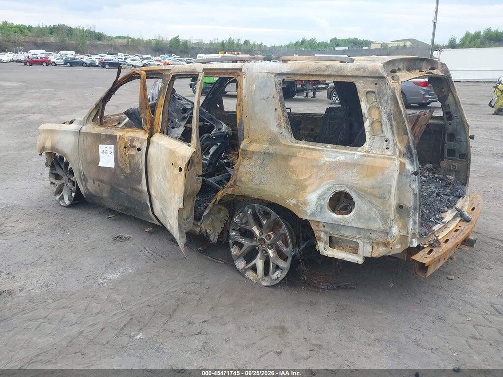 1GNSKCKCXGR173310 2016 CHEVROLET TAHOE photo no. 3