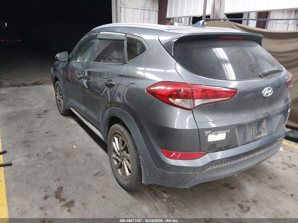 KM8J3CA47JU680757 2018 HYUNDAI TUCSON photo no. 3
